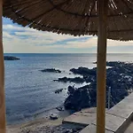 Apartment Avec Piscine, Entre Plage, Port Et Falaises *
