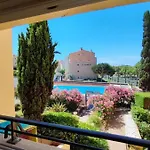 アパート Avec Piscine, Entre Plage, Port Et Falaises