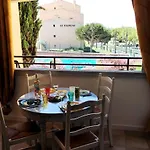 Avec Piscine, Entre Plage, Port Et Falaises * アグド