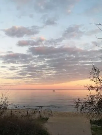 Lejlighed Avec Piscine, Entre Plage, Port Et Falaises