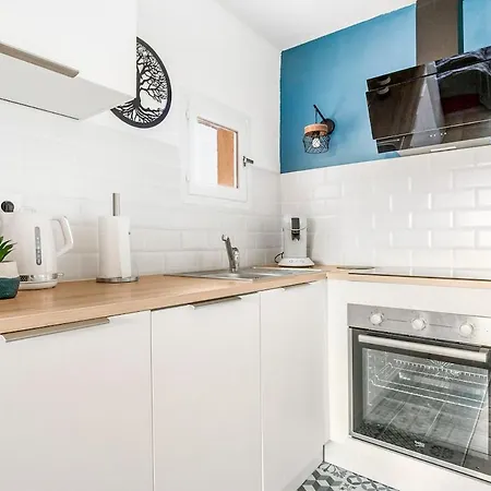 Appartamento Avec Piscine, Entre Plage, Port Et Falaises Agde