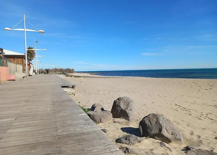 Appartement Avec Piscine, Entre Plage, Port Et Falaises *